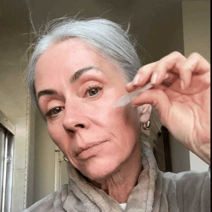 Luxevéria : Clinical-Grade Collagen That Erases Deep Lines Without Needles